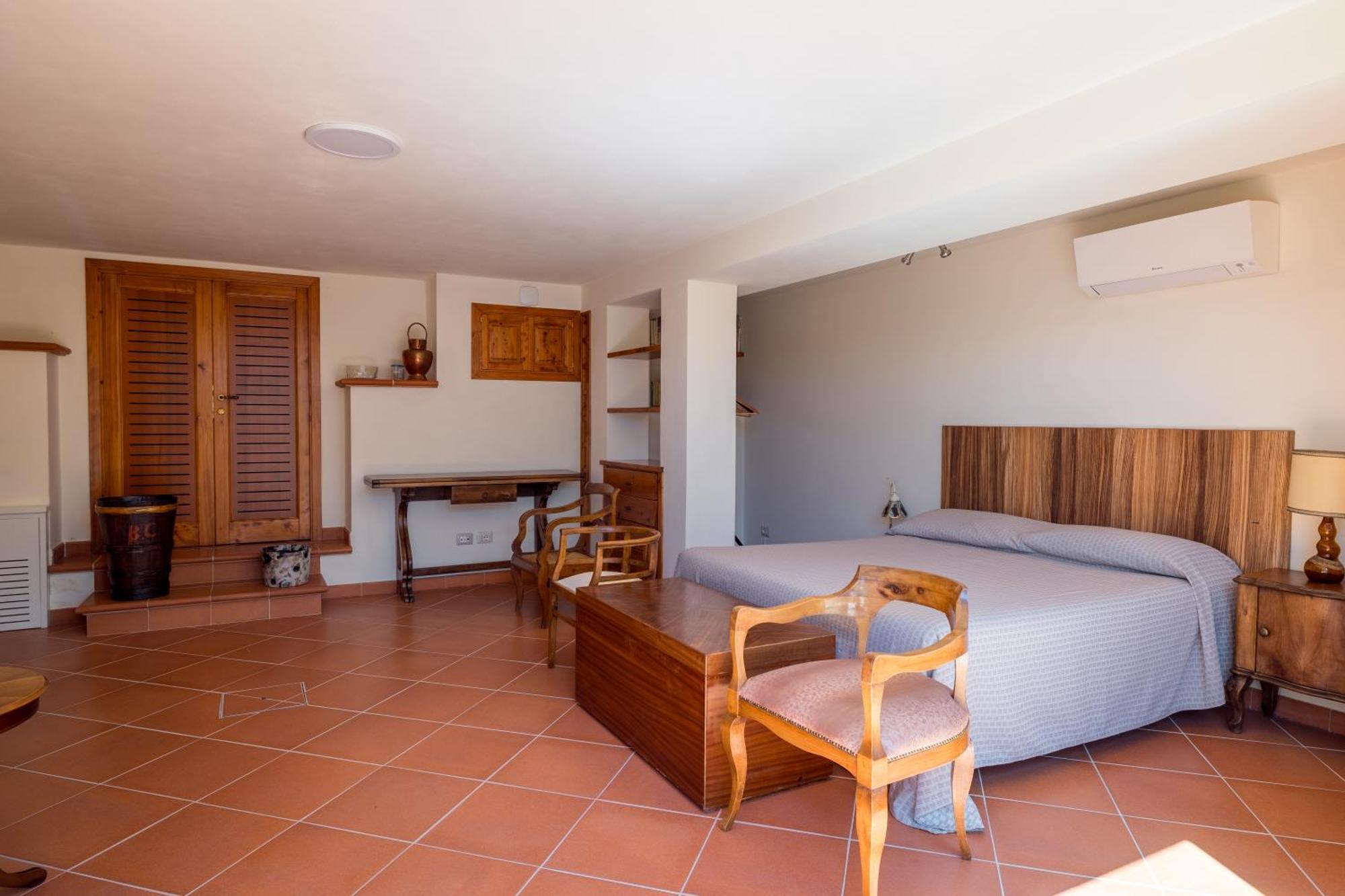 La Catena Apartment With Pool Ulignano Luaran gambar